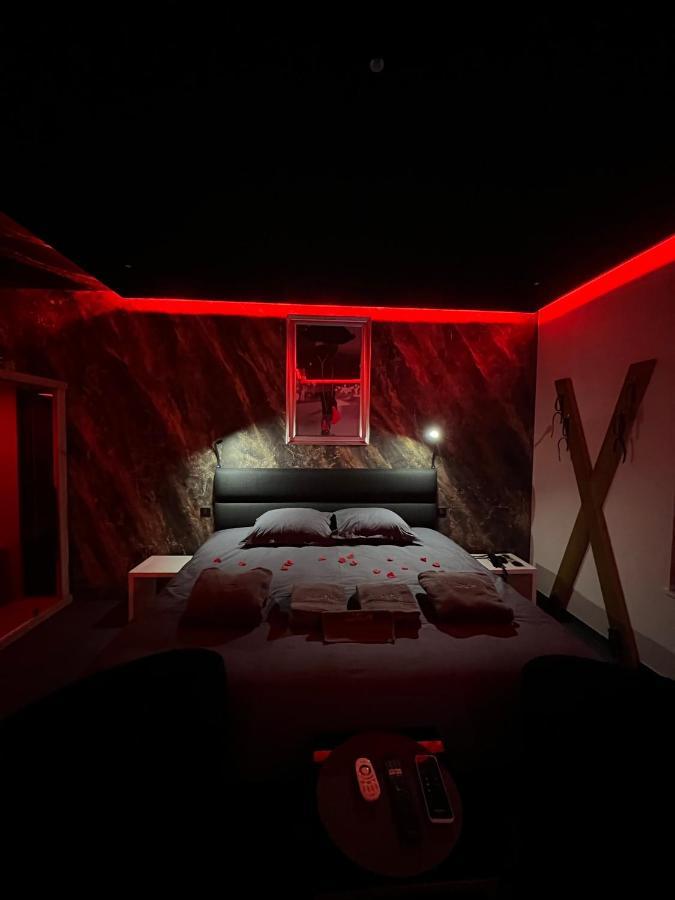 Spa De La Quarterelle Love Room 88 Vosges Remiremont Exteriér fotografie